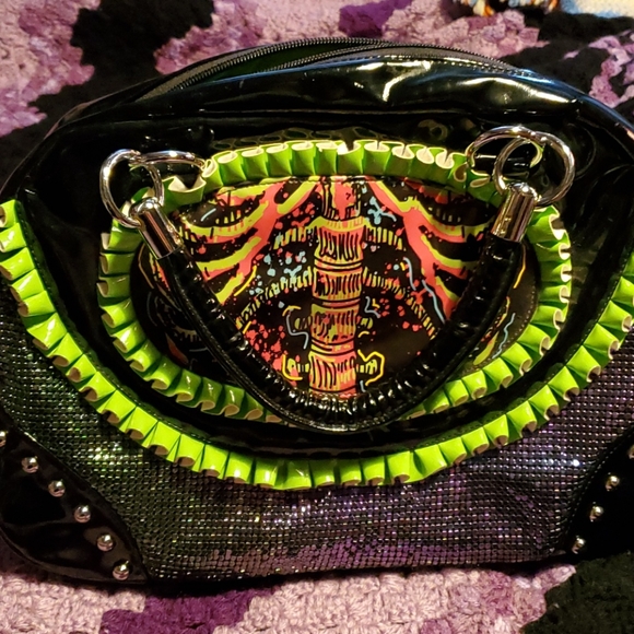 Too Fast Handbags - vinyl and chainmail bowler style purse